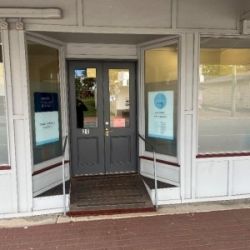 Great Opportunity to Lease Long Standing Physiotherapy Premises. 