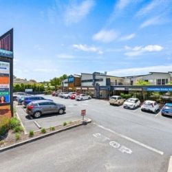 ALGESTER QLD - 122sqm Medical / Office in Established Centre